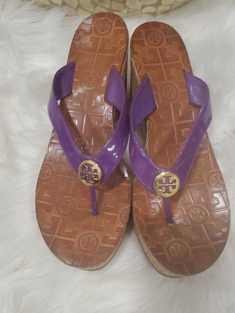 Tory Burch Purple Leather Logo Thong  Wedge Sandals - Picture 13 of 15